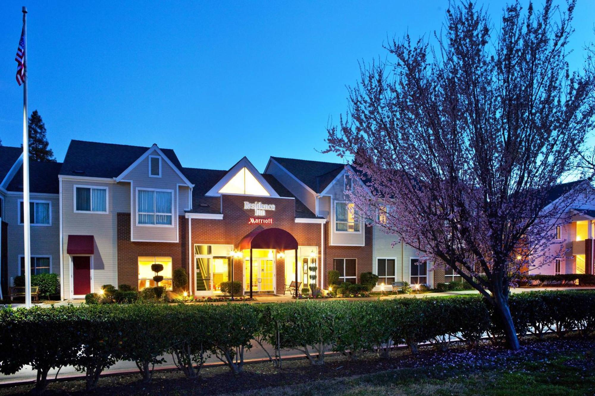 Residence Inn By Marriott Sacramento Airport Natomas Exterior photo