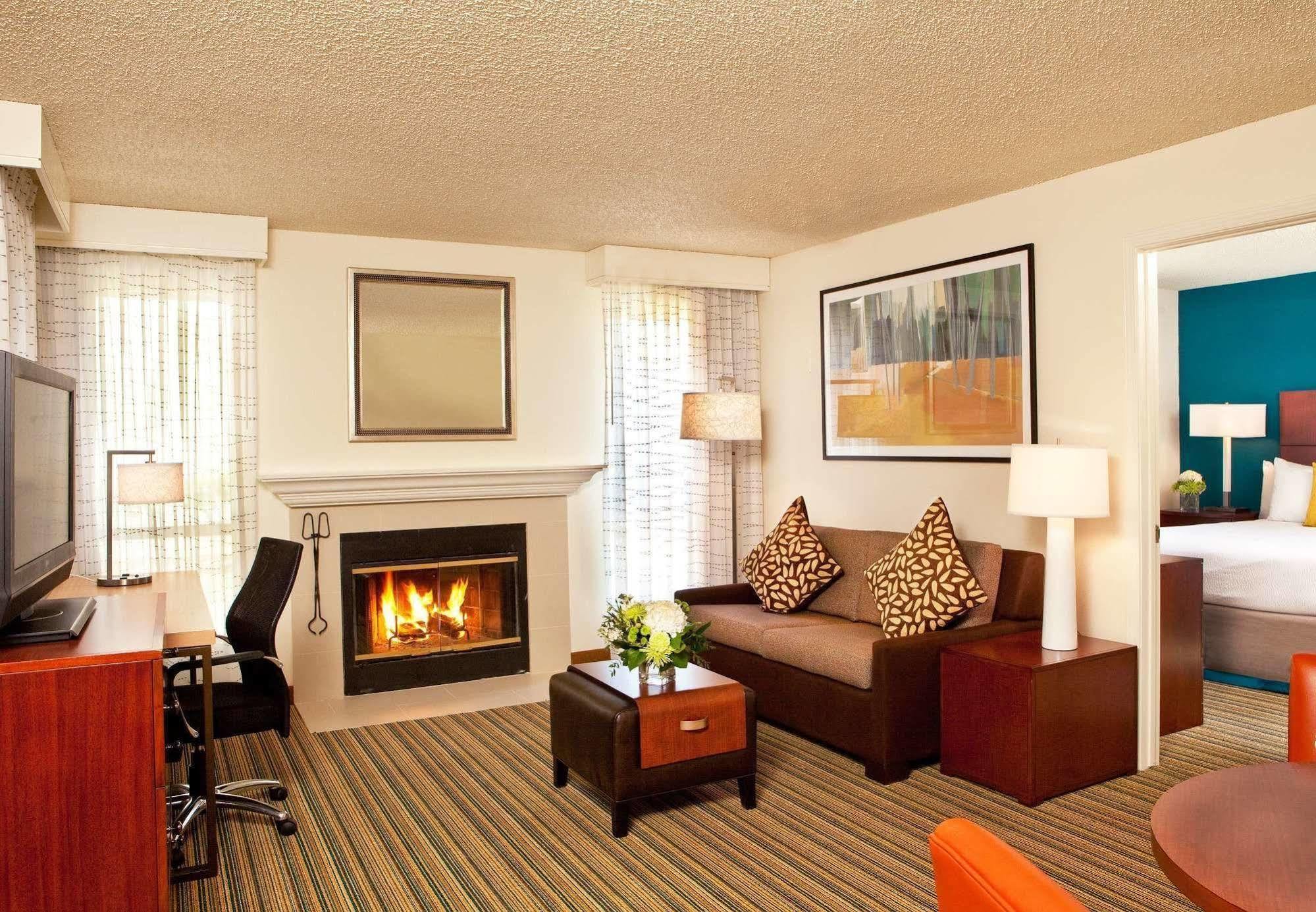 Residence Inn By Marriott Sacramento Airport Natomas Exterior photo
